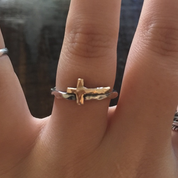 Silpada Sterling Sliver Cross Ring 9k Gold Overlay
