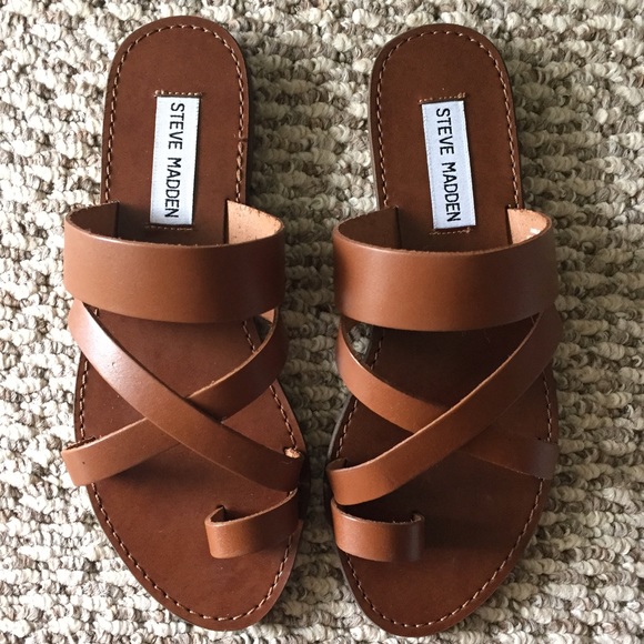 •SOLD• BNWB Steve Madden Sandals