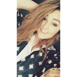 Meet your Posher, Kait