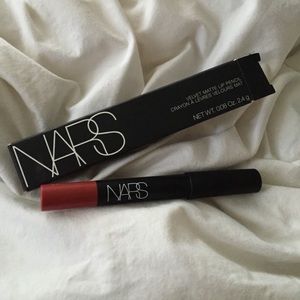 NARS Velvet Matte Lip Pencil Dolce Vita