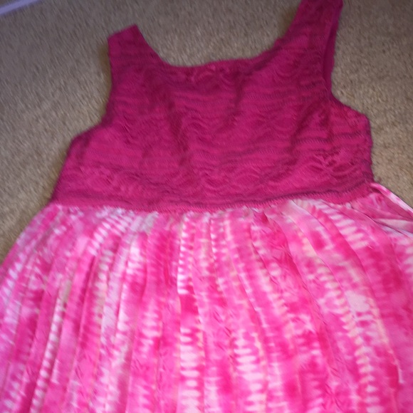 Pink Sundress - Picture 2 of 4