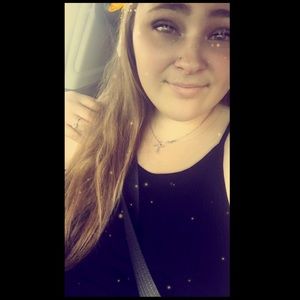 Meet your Posher, Alysa
