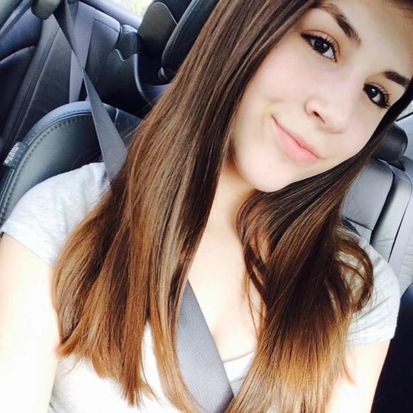 Meet your Posher, Ivy