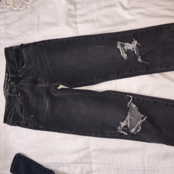 American Eagle Black/Grey distressed jeans