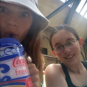 Meet your Posher, Karoline