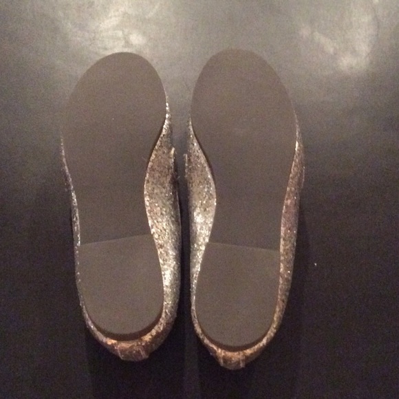 Shoes - Picture 2 of 2