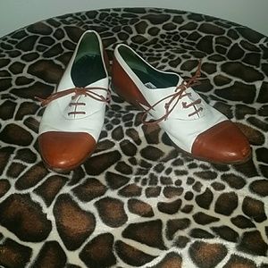 Made in Italy! Oxfords- Joan & David