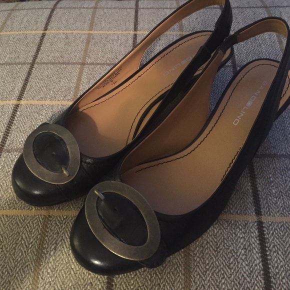 Bandolino sling back shoes, metal bronze buckle.