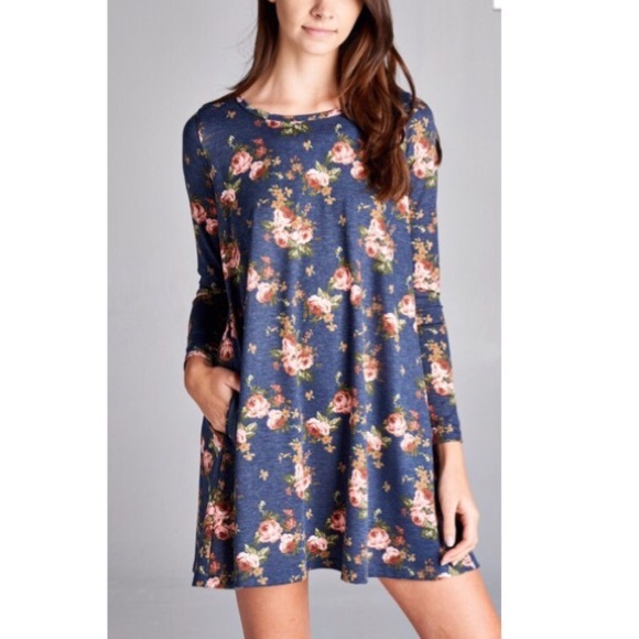 Pretty floral print swing dress - Picture 4 of 4