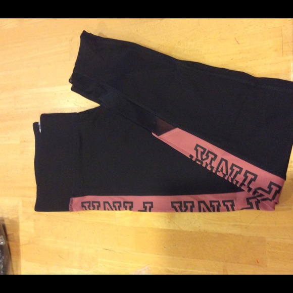 PINK Victoria's Secret Pants - Pink Yoga leggings