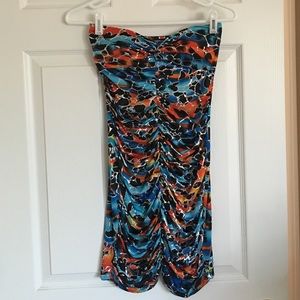 Strapless dress with real and orange