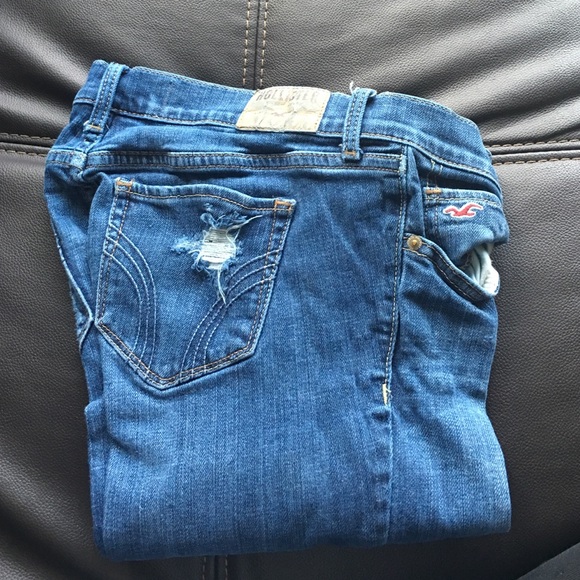 Medium Wash Hollister Distressed Skinny