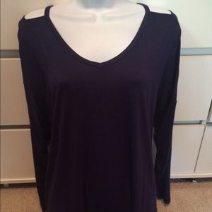 Long sleeve dark blue shirt