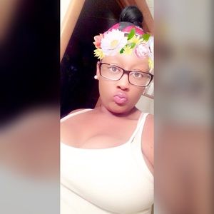 Meet your Posher, Tierra