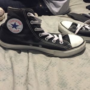 Black high top converse