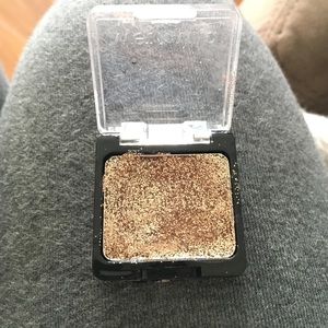 Gold Eyeshadow