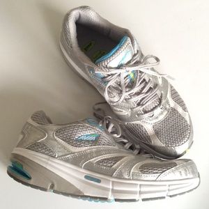 Avia toning'n motion athletic shoe