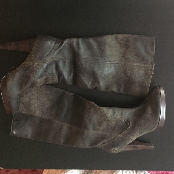 Frye Harlow Campus boot. Excellent condition