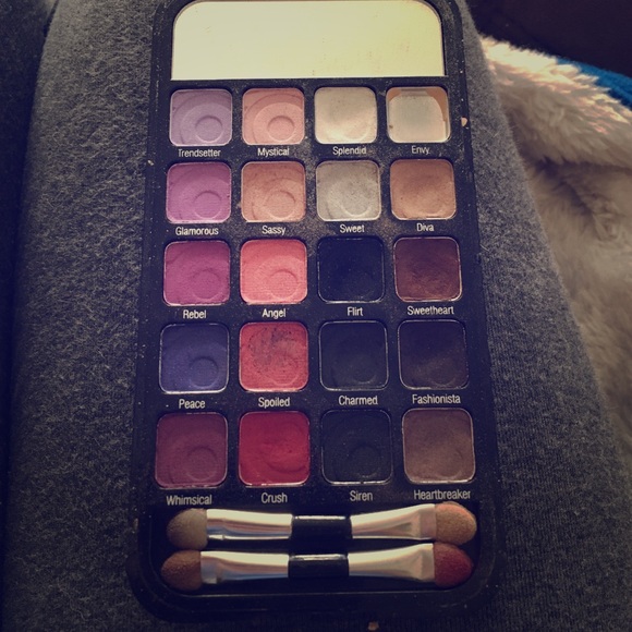 Eyeshadow Kit