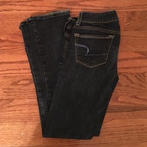 EUC American Eagle "skinny kick" dark wash jeans!!