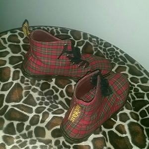 DR. MARTEN plaid ankle boots