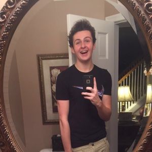 Meet your Posher, Michael