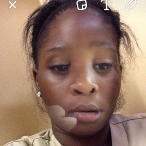 Meet your Posher, Alexis