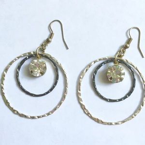 🔵 BOGO VINTAGE STATEMENT HOOP EARRINGS