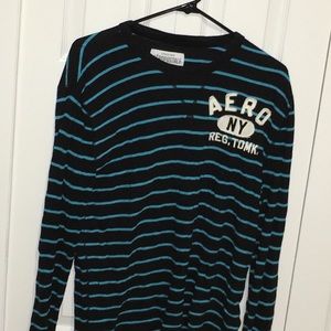 Lone sleeve Aeropostale tee-Size Large!!🏈⚽️