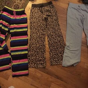 (3) girls comfy pants