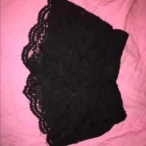 lace shorts
