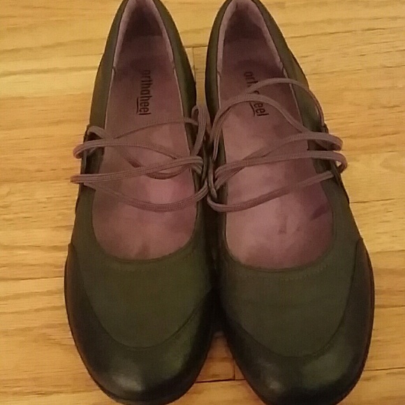Vionic Orthaheel Ballet Flats