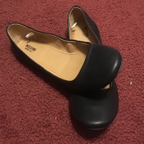 Black flats- brand new, worn once, mossimo-target