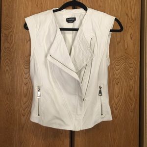 White vegan leather Bebe vest size s