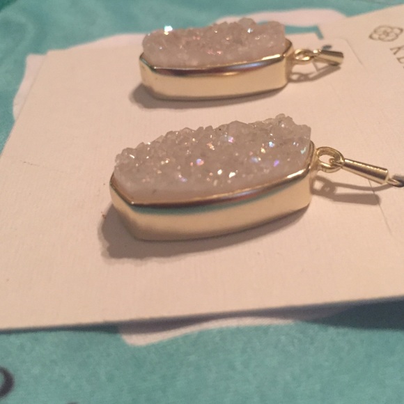 Kendra Scott Danay Earrings with Iridescent Drusy - Picture 2 of 3
