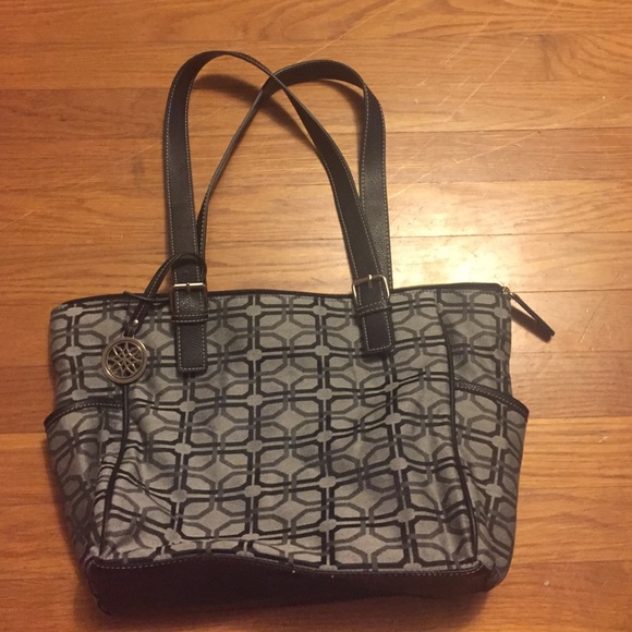 Gray and black purse!