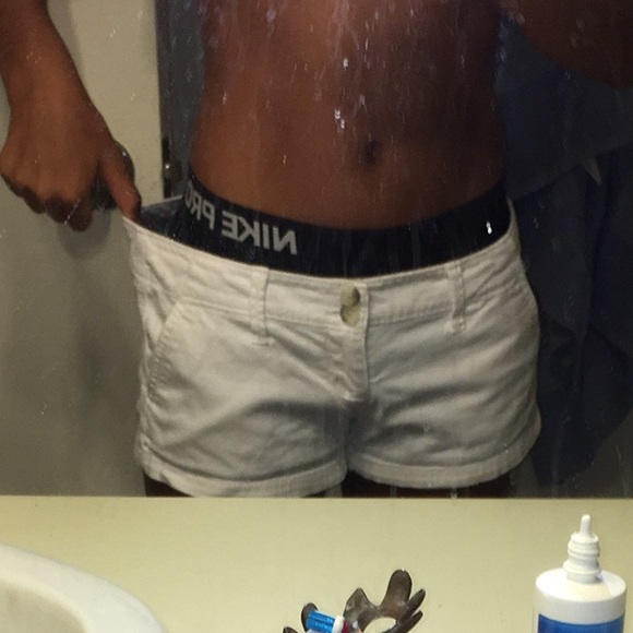 American eagle shorts. - Picture 3 of 4