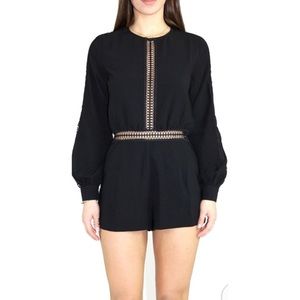 ENDLESS ROSE IVA ROMPER SIZE SMALL