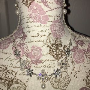 Prom/Bridal earring and necklace set