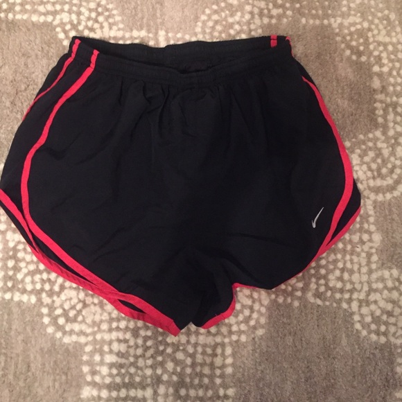 Nike tempo shorts