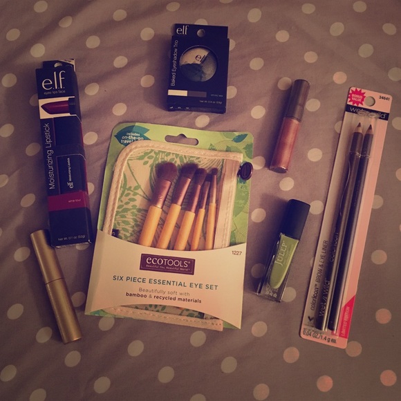 PAMPERpouch (Tier 2) of Makeup Products for Maura