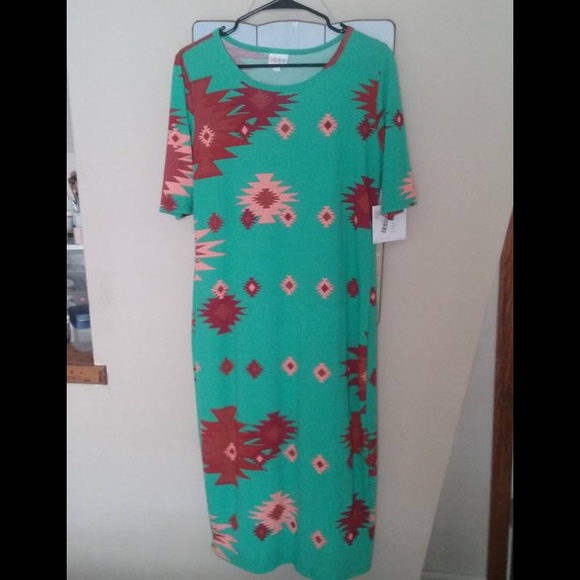 BNWT LuLaRoe Julia Dress