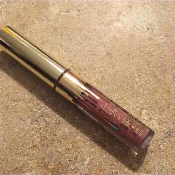 Kylie mini matte- koko