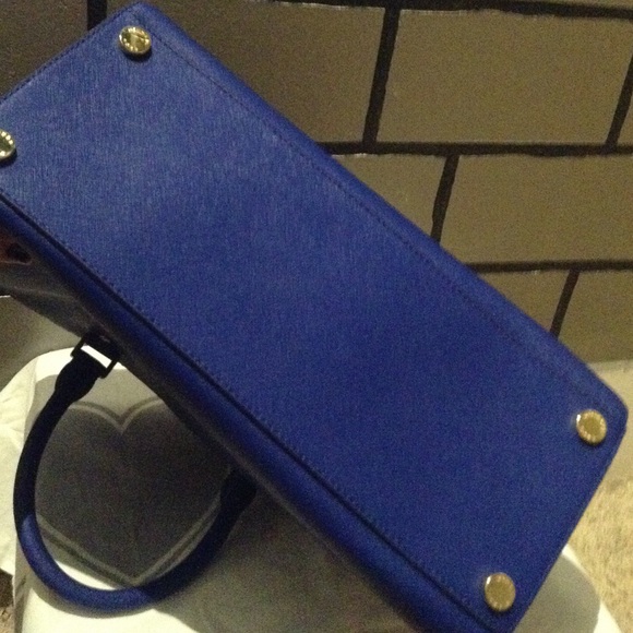 Michael Kors Cindy Dome bag - Picture 4 of 4