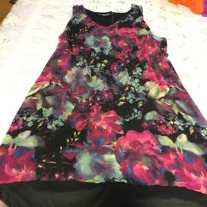 Beautiful Flowered Dress!