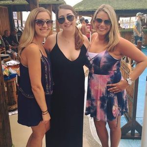 Meet your Posher, Christina