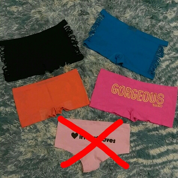 🔥Bundle of 4 New Rave Booty Shorts!