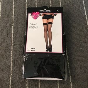 Fishnet thigh hi stockings