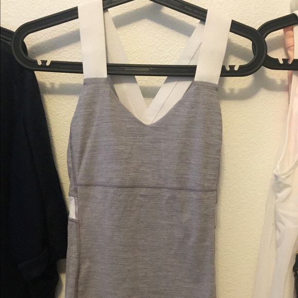 Lululemon tank