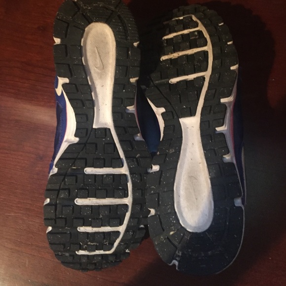 Nike Dual Fusion ST2 - Picture 2 of 4